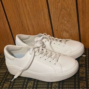 Project cloud Classic White Women's Sneakers NEW size 8.